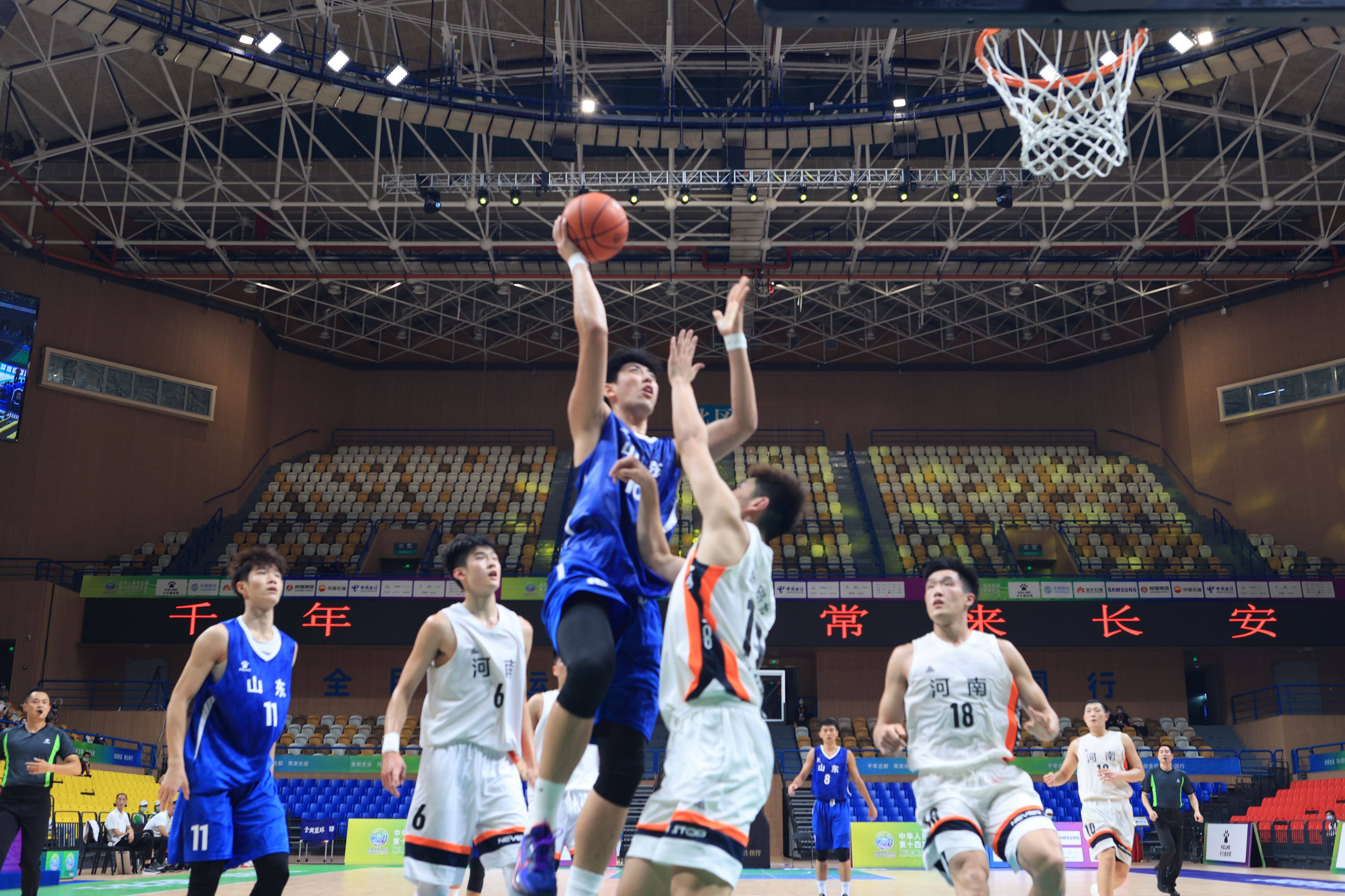 金钱或许能 金钱或许能